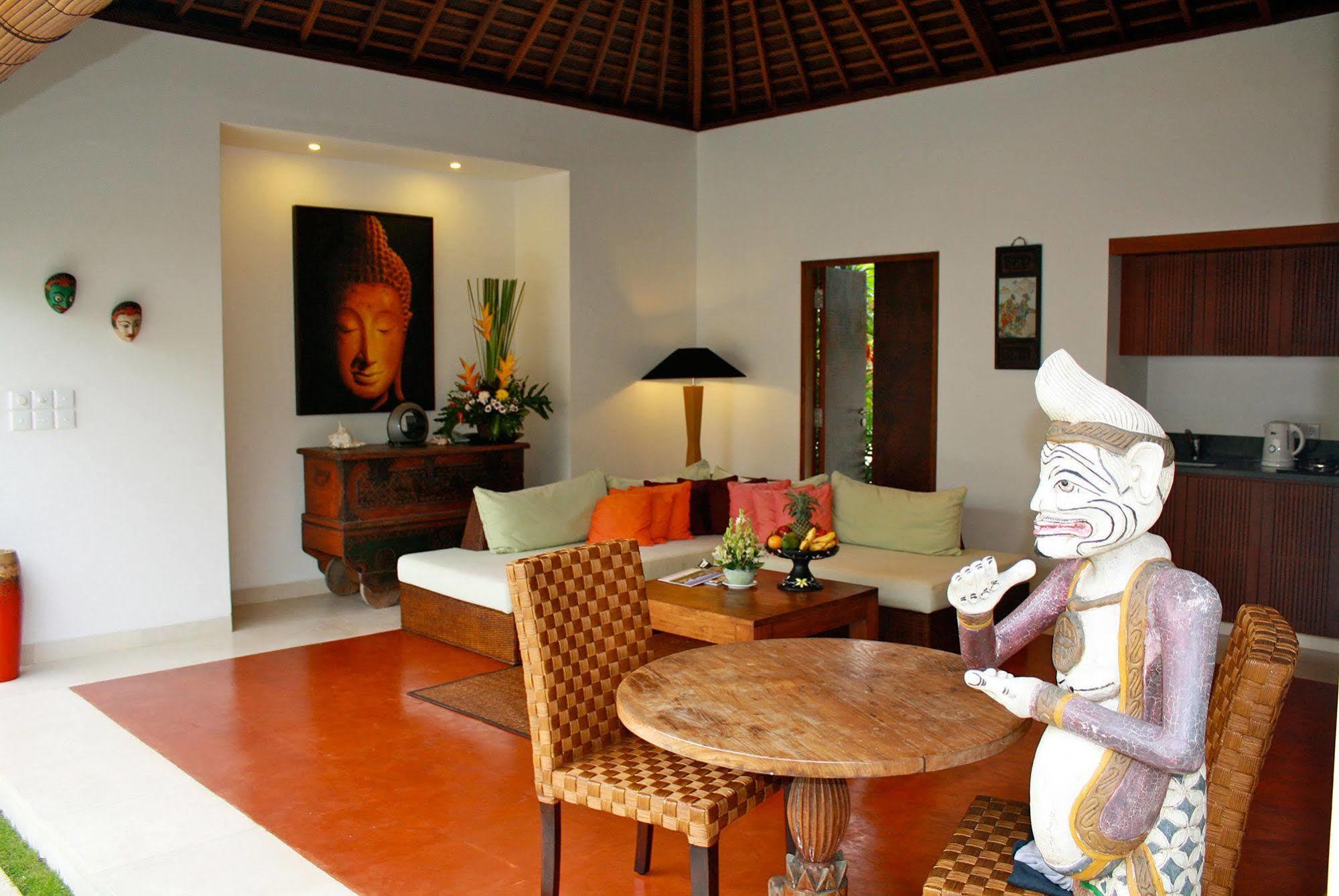 Saba Villa Canggu Exteriör bild