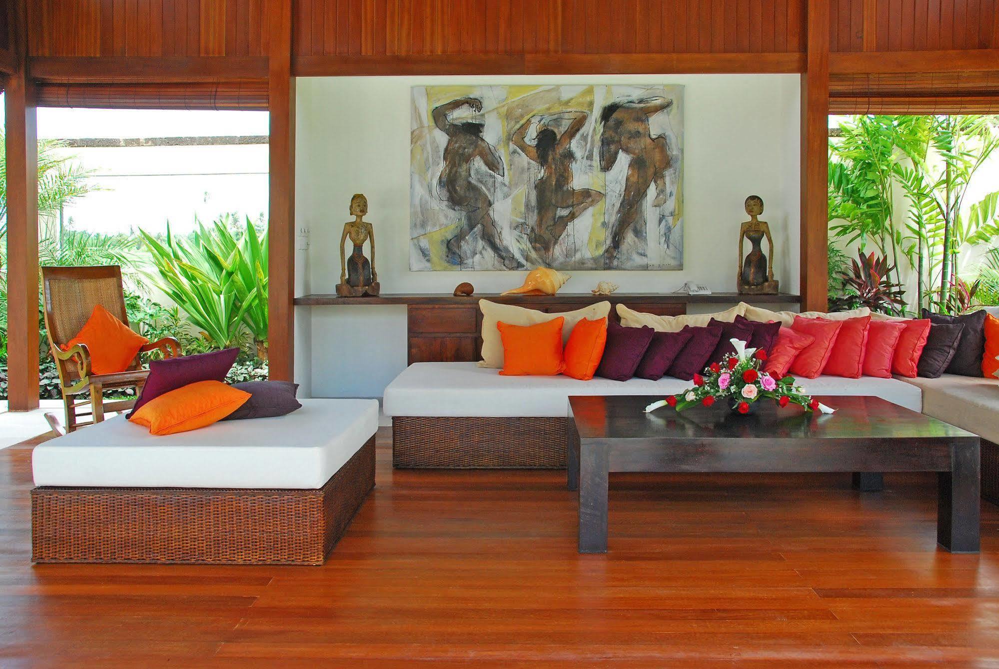 Saba Villa Canggu Exteriör bild
